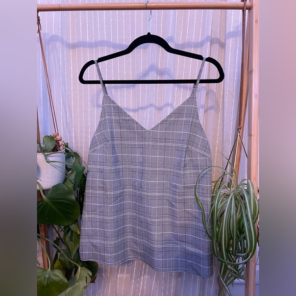 Banana Republic Cami - Picture 2 of 4